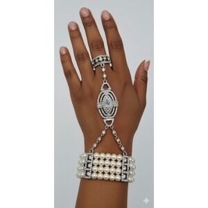 Art Deco Rhinestone Pearl Hand Harness Bracelet Ring Slave Chain Silver Tone